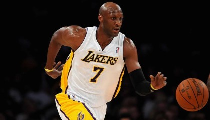 九游娱乐官方网站-奥多姆：现在的NBA球队总让核心打挡拆到没剩几秒，然后甩锅给角色球员